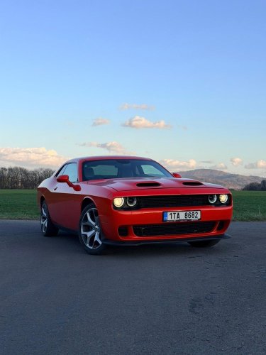 Zážitková jízda - Dodge Challenger - 60 minut